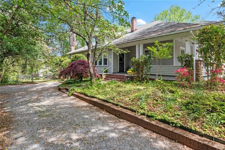 Property Photo: 1563 W Northwest Boulevard NC 27104