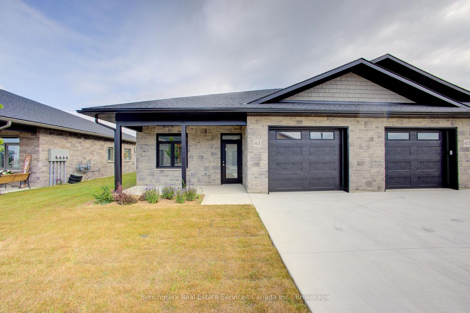 Property Photo: 63 Cavalier Crescent ON N0G 2R0