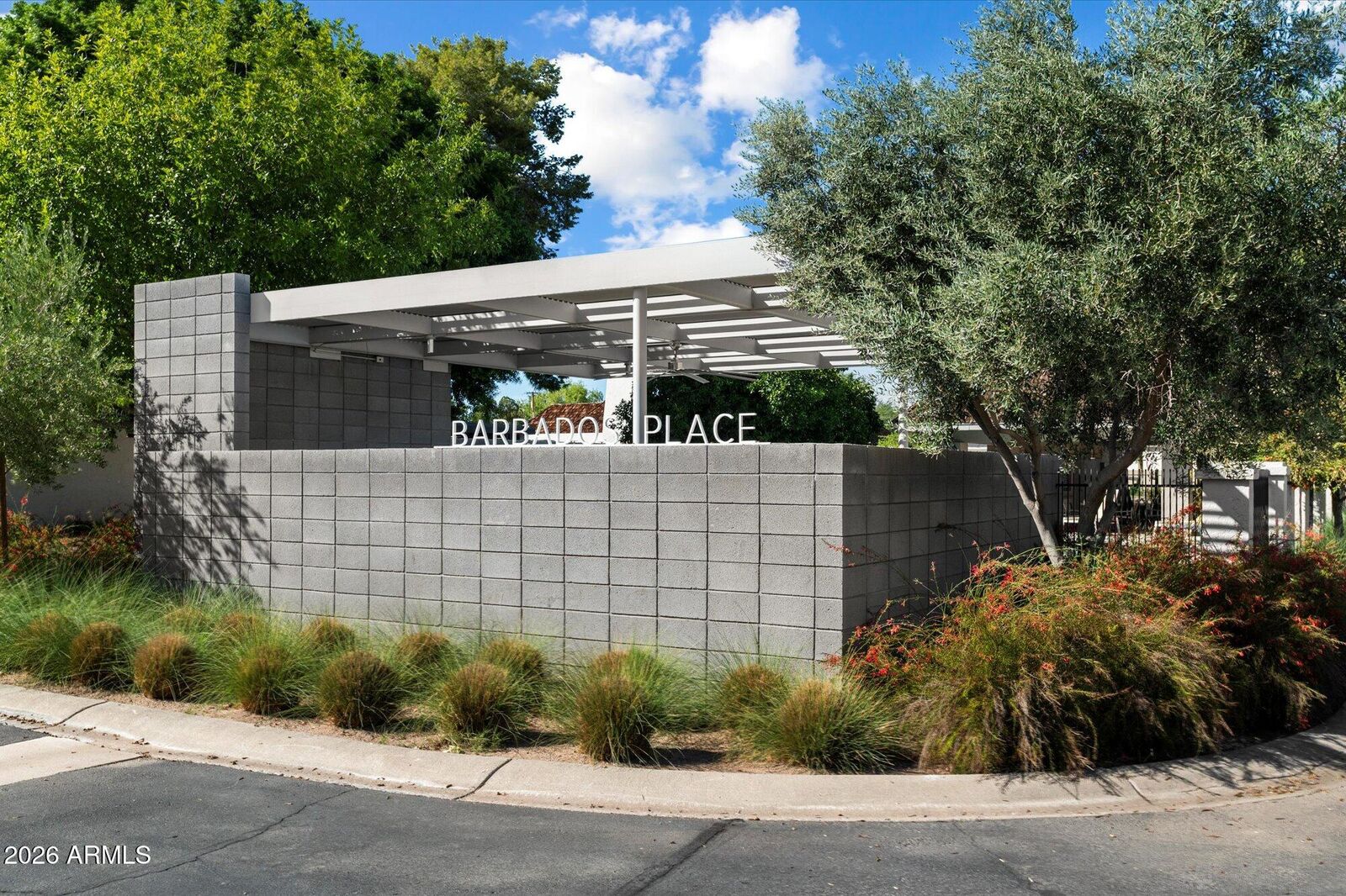 Property Photo:  7005 N Barbados Place  AZ 85021 
