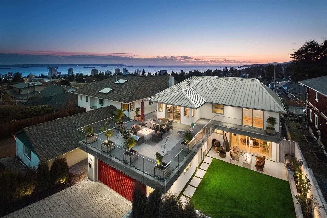 Property Photo: 1388 21st Street BC V7V 4B3