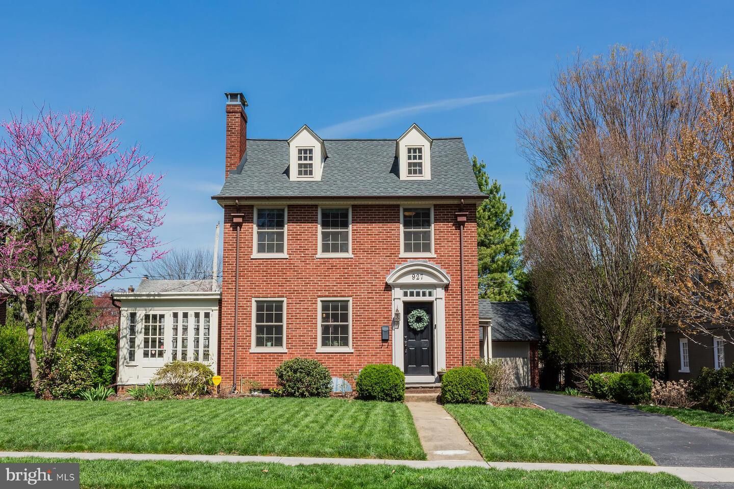 Property Photo:  927 Martha Avenue  PA 17601 