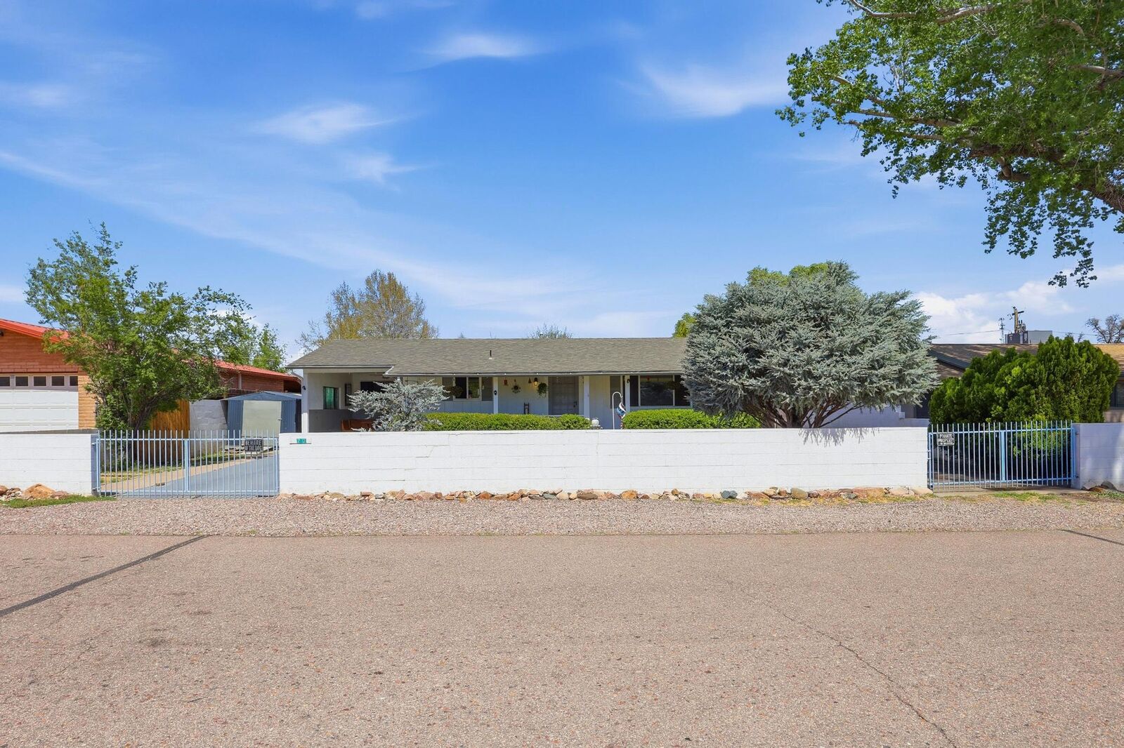 Property Photo:  70 E Springdale Drive  AZ 85541 