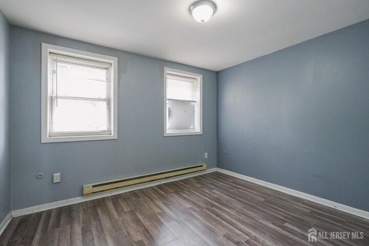 Property Photo: 600 N 6th Street N 1103 NJ 07107