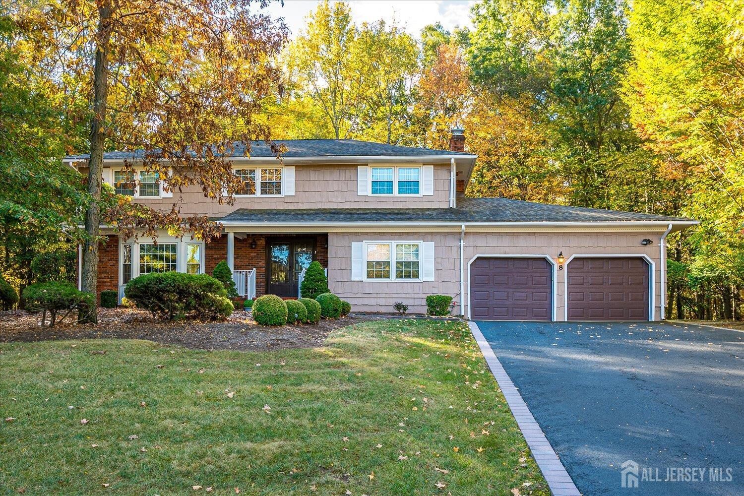 Property Photo:  8 Woodmere Road  NJ 08902 
