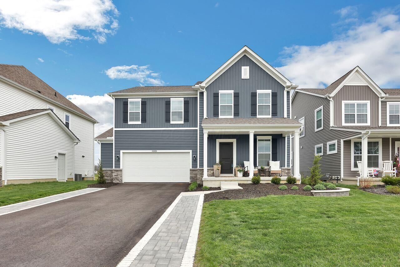 Property Photo:  6886 Gelderland Drive  OH 43026 