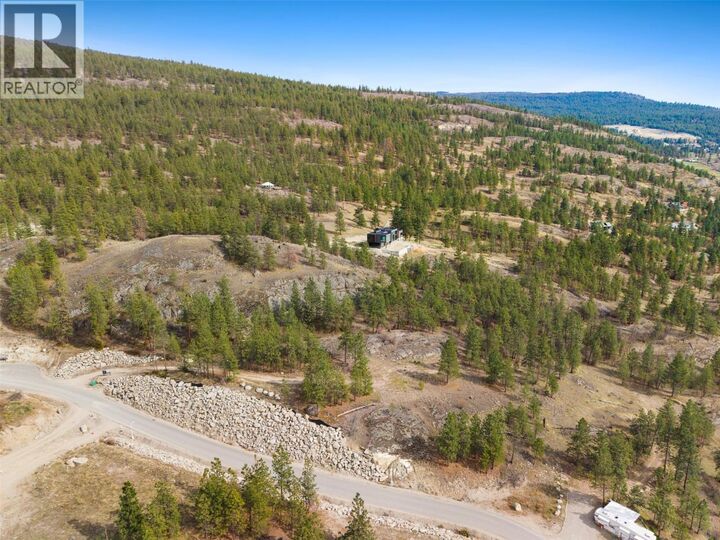 Property Photo:  4650 North Naramata Road 7  BC V0H 1N1 