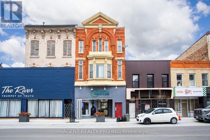 419 Dundas Street — photo 1