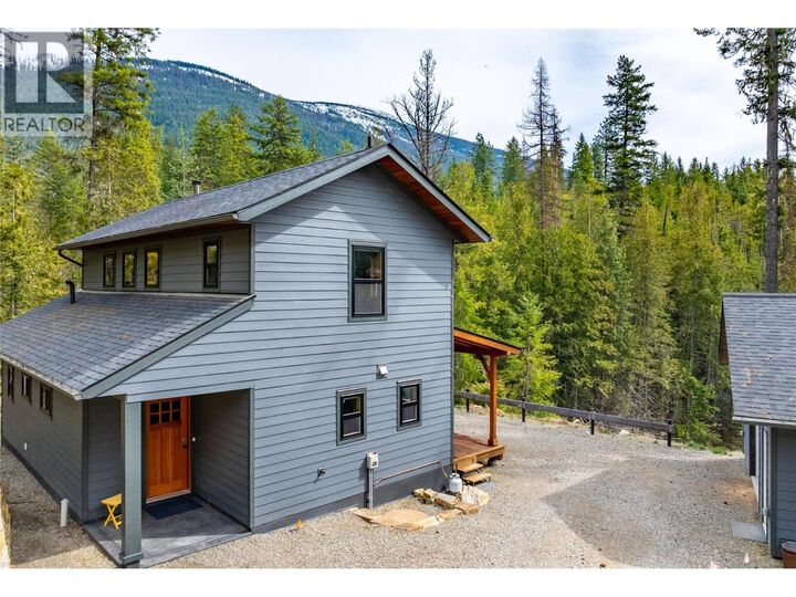 Property Photo: 16328 Wadds Road BC V0B 1E0