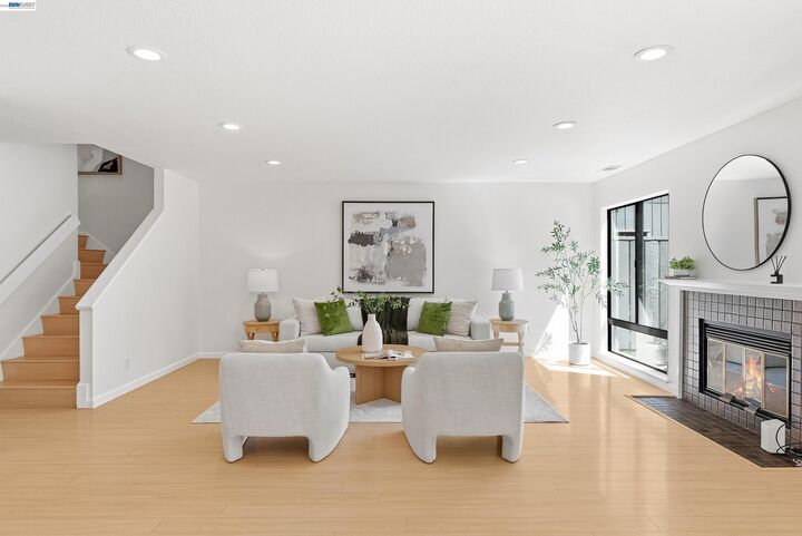 Property Photo:  7518 Rosedale Ct  CA 94588 