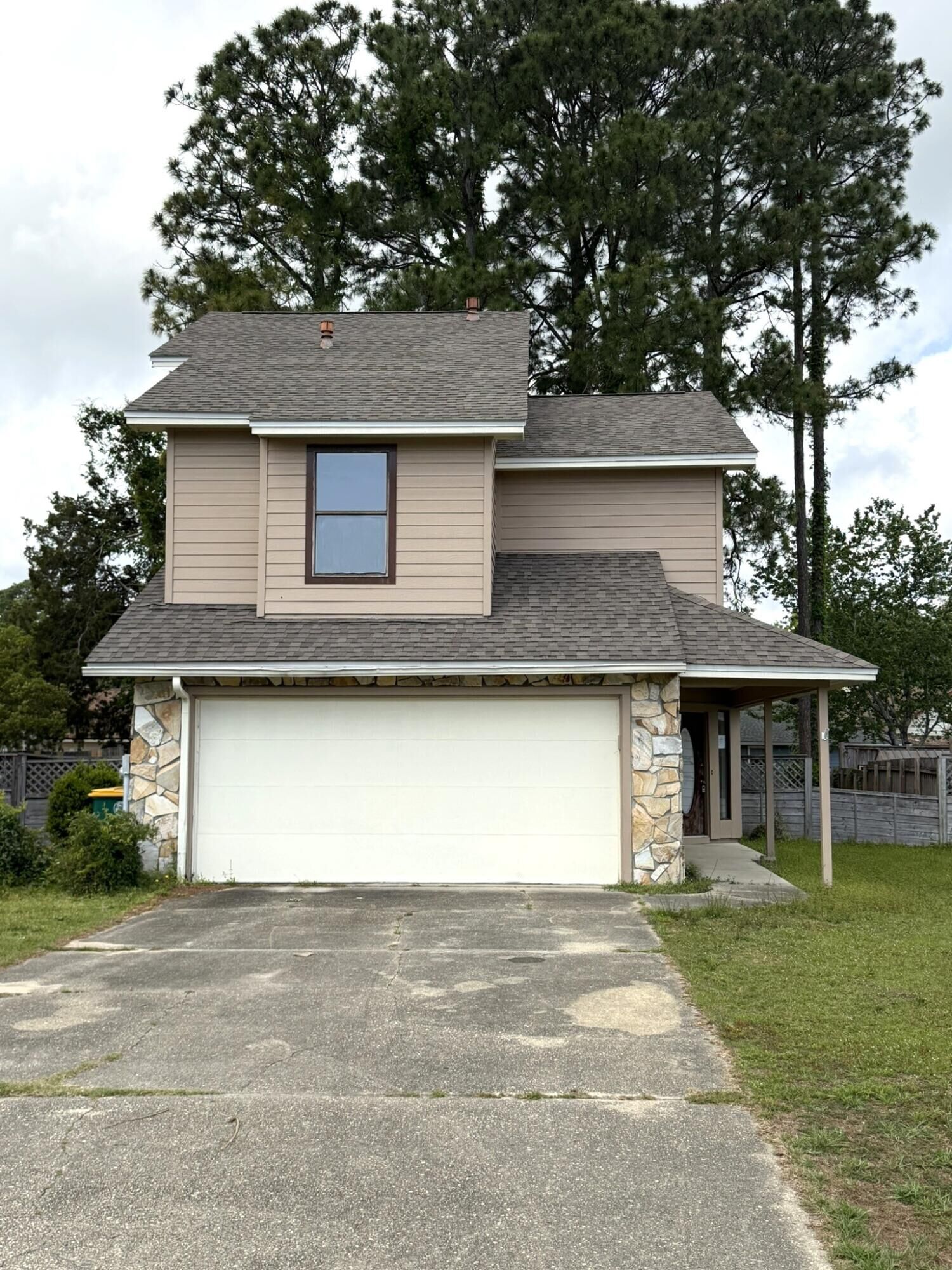 Property Photo:  1512 W Mariah Way  FL 32547 