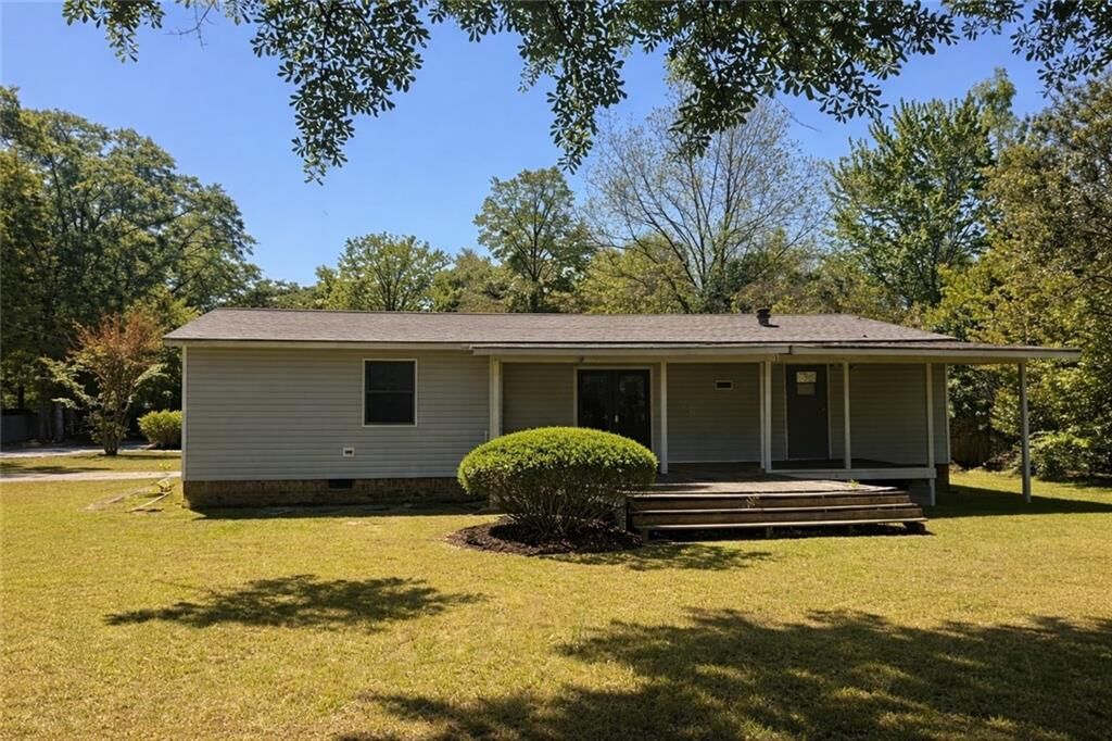 Property Photo:  201 Rogers Street  GA 30253 