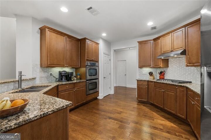 Property Photo:  2163 Oakdale Estates Court  GA 30080 