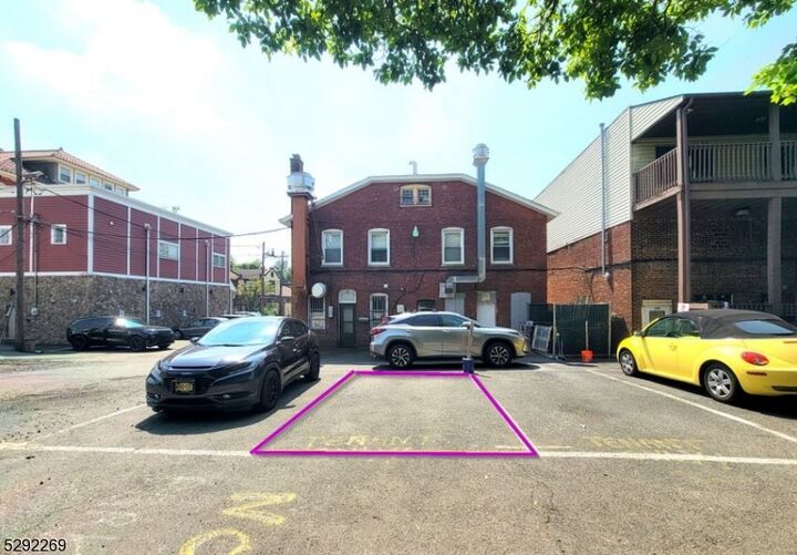 Property Photo:  551 Franklin Ave 2R  NJ 07110 