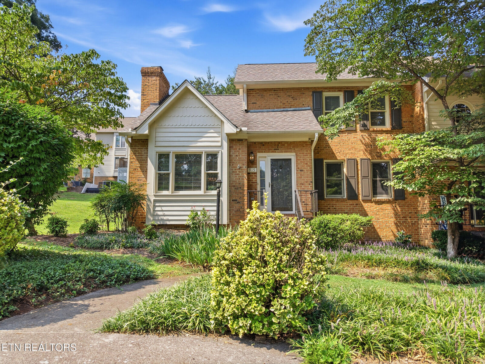 Property Photo: 915 Miles Court TN 37923