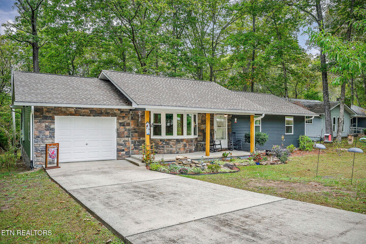 Property Photo:  155 Lakeshire Drive  TN 38558 