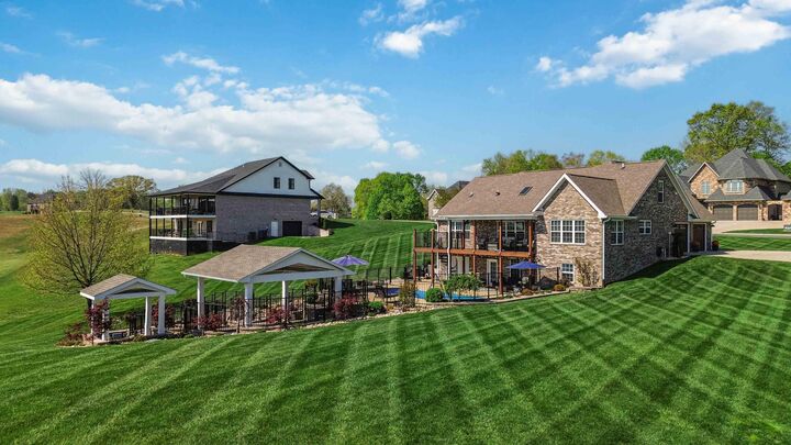 Property Photo: 607 Shimmering Moon Drive KY 42503