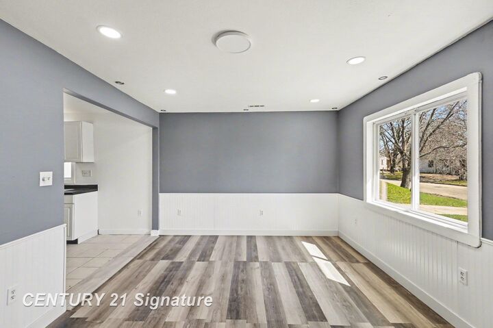 Property Photo:  1203 Warwick Drive  MI 48910 