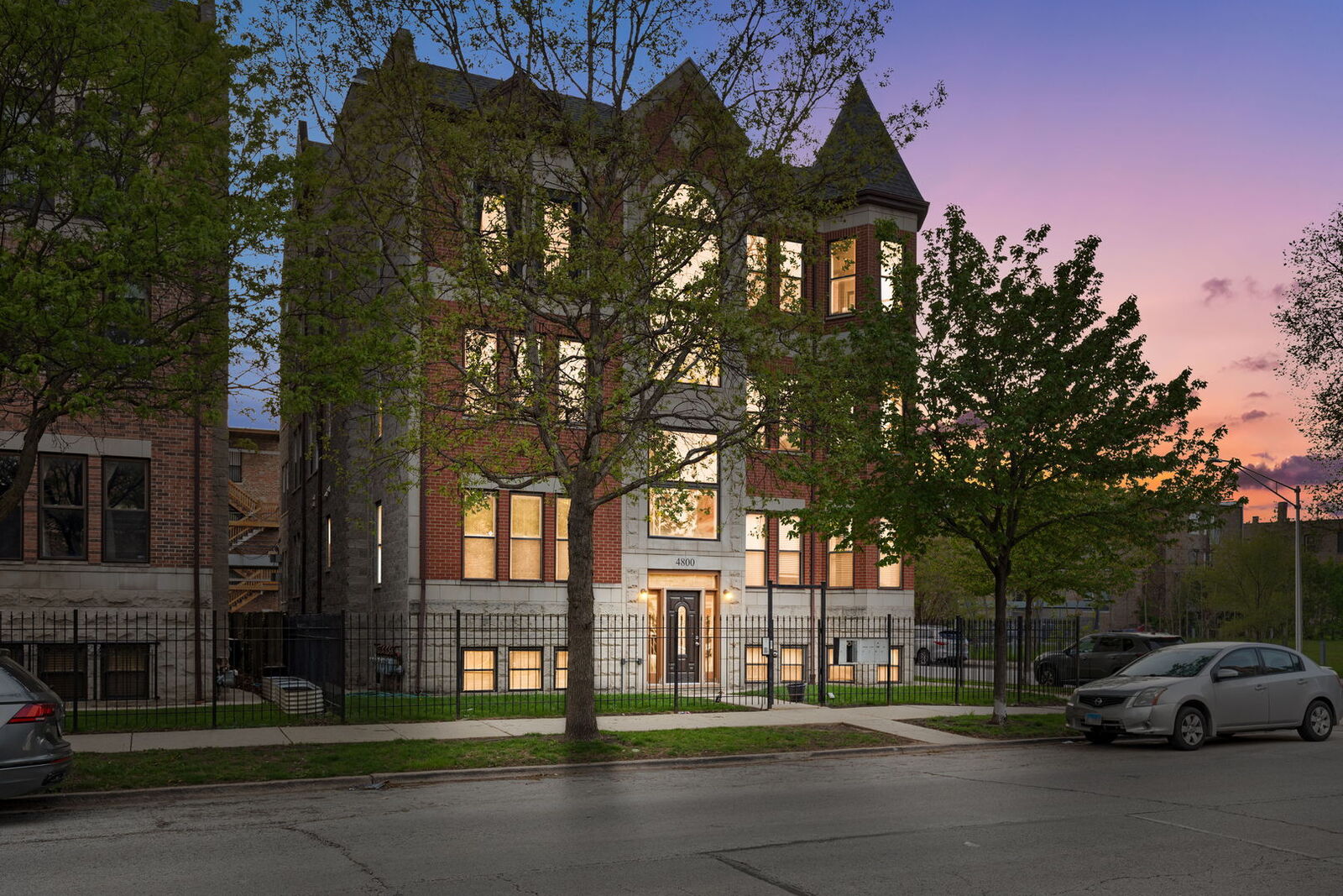 Property Photo:  4800 S St Lawrence Avenue 2N  IL 60615 