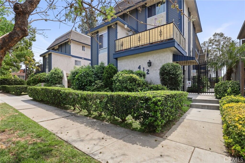 Property Photo:  412 Burchett 17  CA 91203 