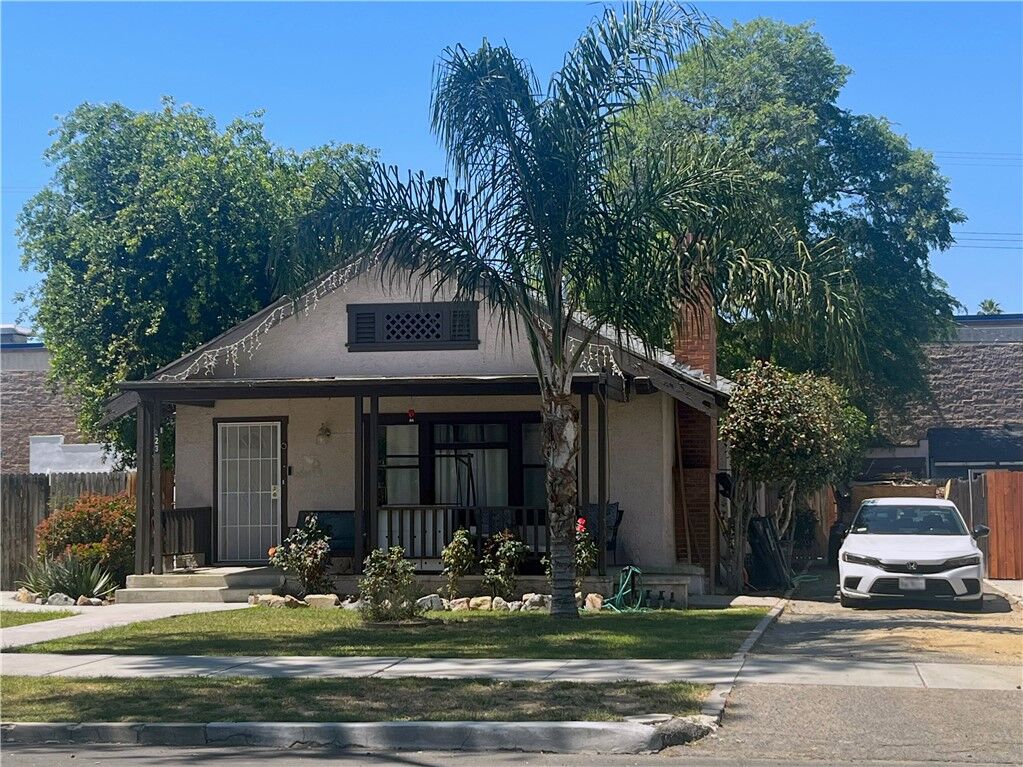 Property Photo:  323 S Harvard  CA 92543 