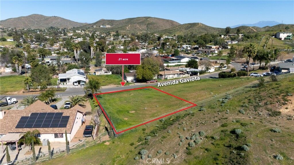 Property Photo:  1 Avenida Gaviota  CA 92587 