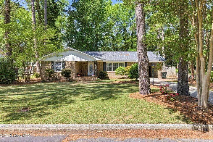 Property Photo:  235 Oak Street  NC 28466 