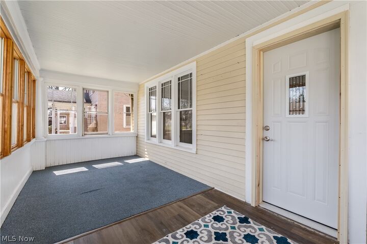 Property Photo:  4303 Birchwood Avenue  OH 44004 