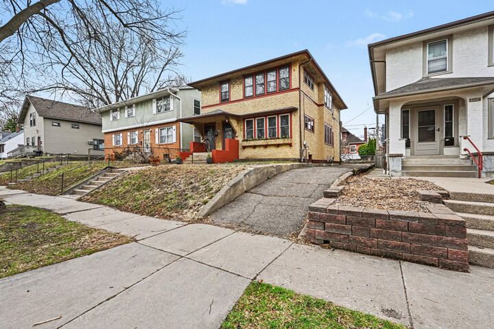 Property Photo: 1550 Hague Avenue MN 55104