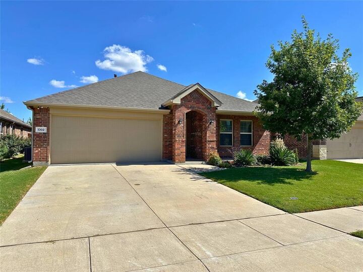 Property Photo:  1302 Deerfield Drive  TX 75409 