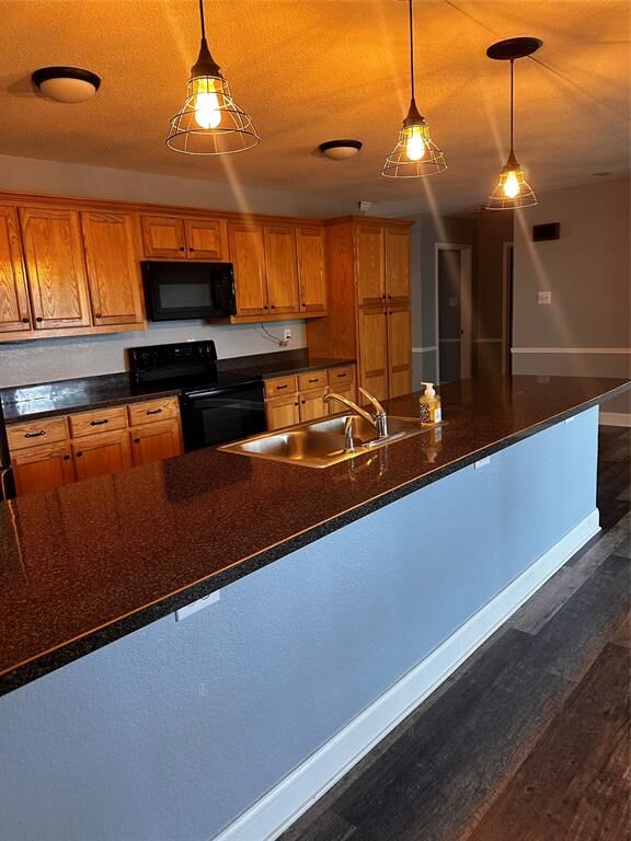 Property Photo:  1902 Ramblewood Court  TX 75482 