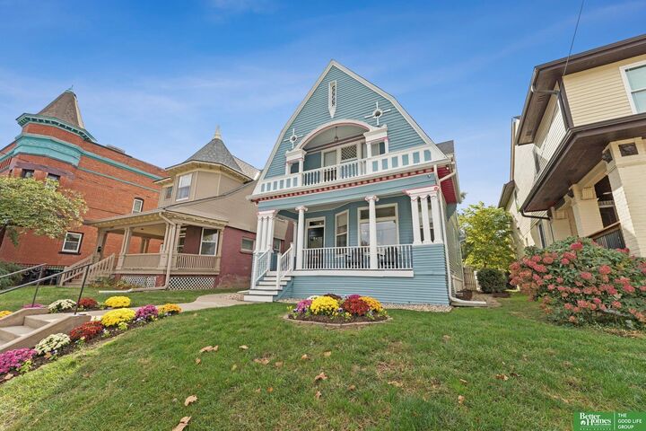 Property Photo: 3017 Pacific Street NE 68105