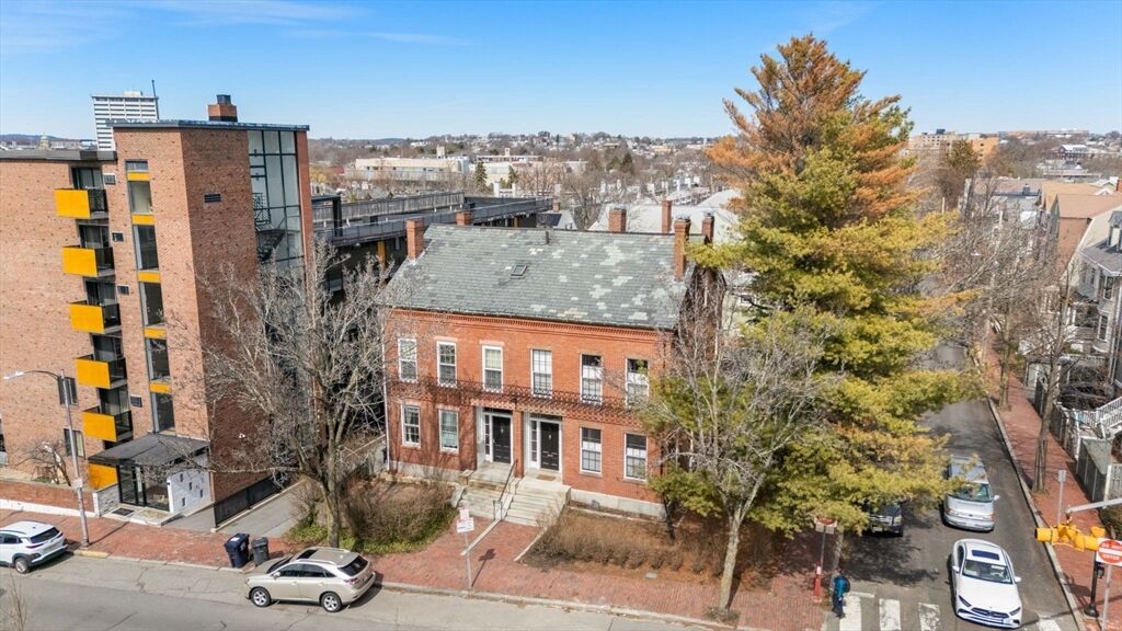 Property Photo:  343 Harvard St  MA 02139 
