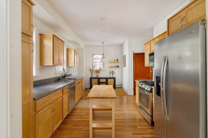 Property Photo:  21 Stone Ave #21  MA 02143 