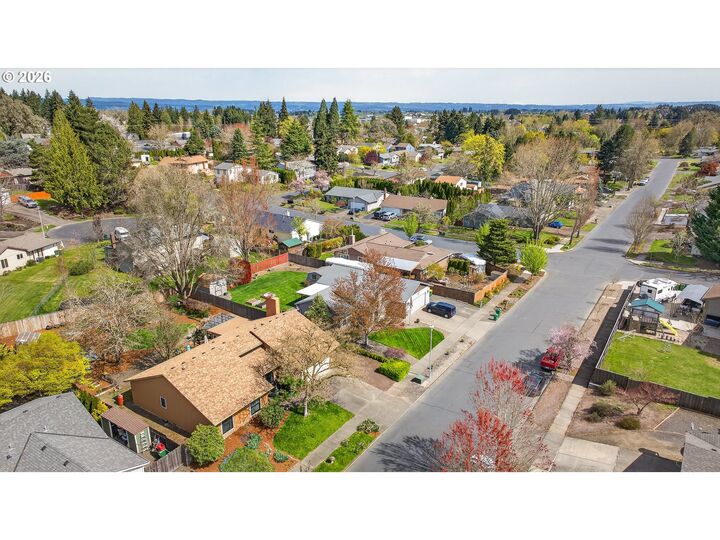 Property Photo:  945 Willamina Ave  OR 97116 