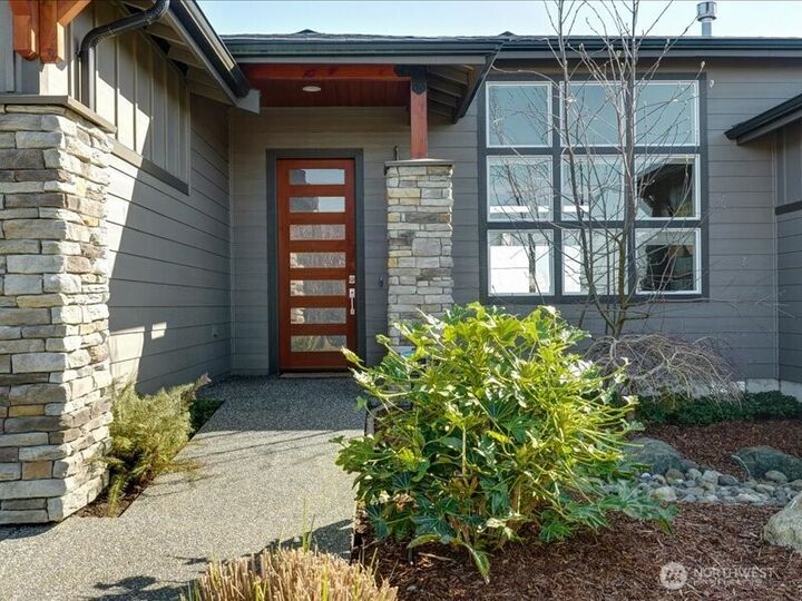 Property Photo:  2769  Jenjar Avenue  WA 98248 