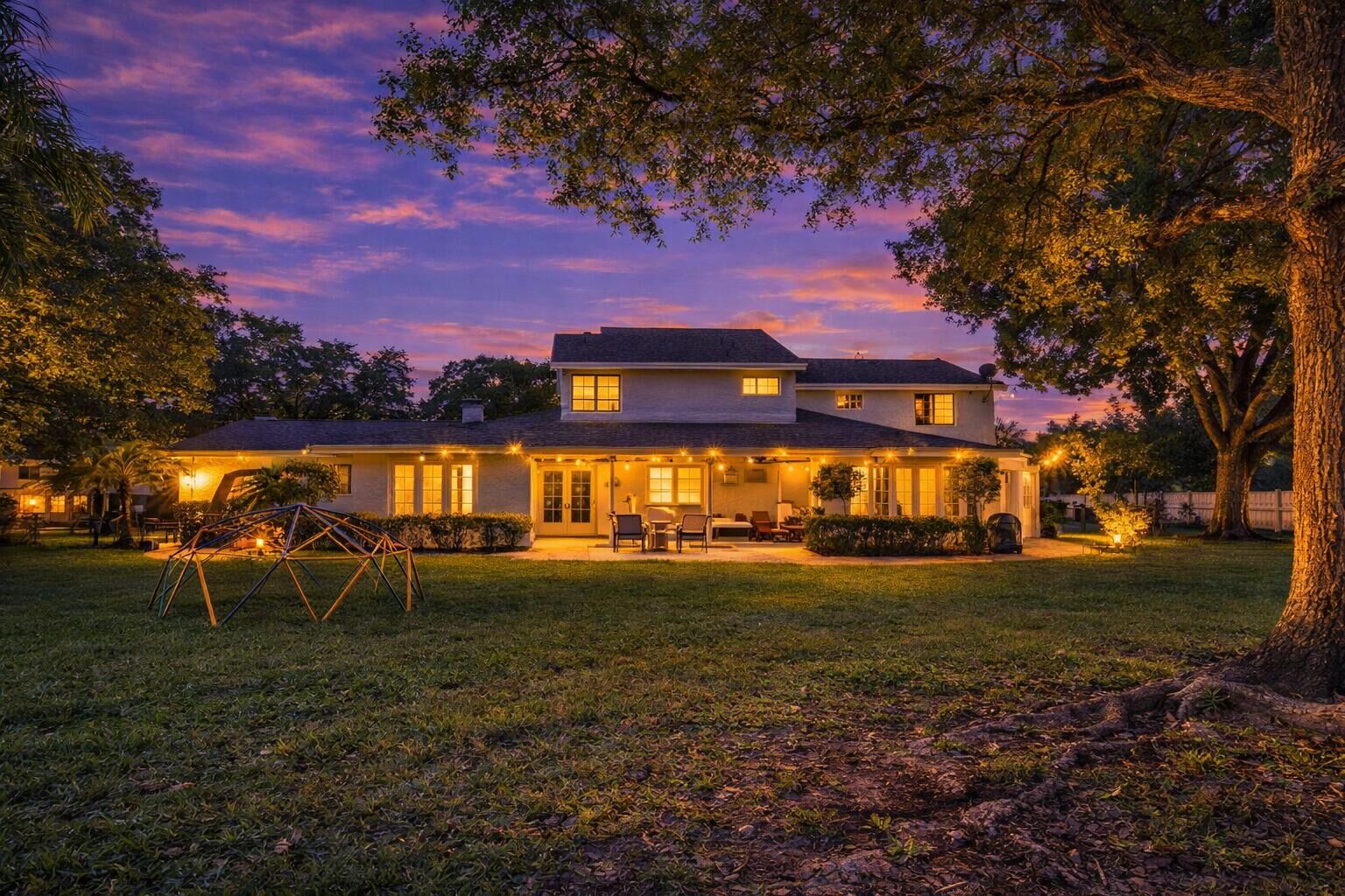 Property Photo: 12213 Melissa Way FL 33026