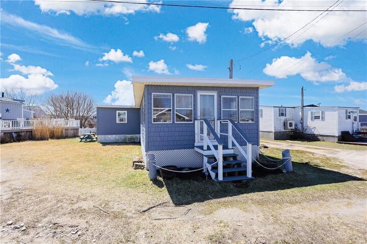 Property Photo:  271 G Great Island Road  RI 02882 