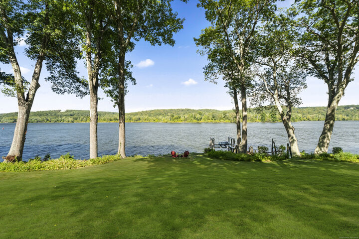 Property Photo:  288 Middlesex Avenue  CT 06412 