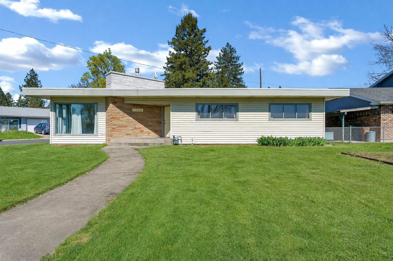 Property Photo:  4024 W Northwest Blvd  WA 99205 