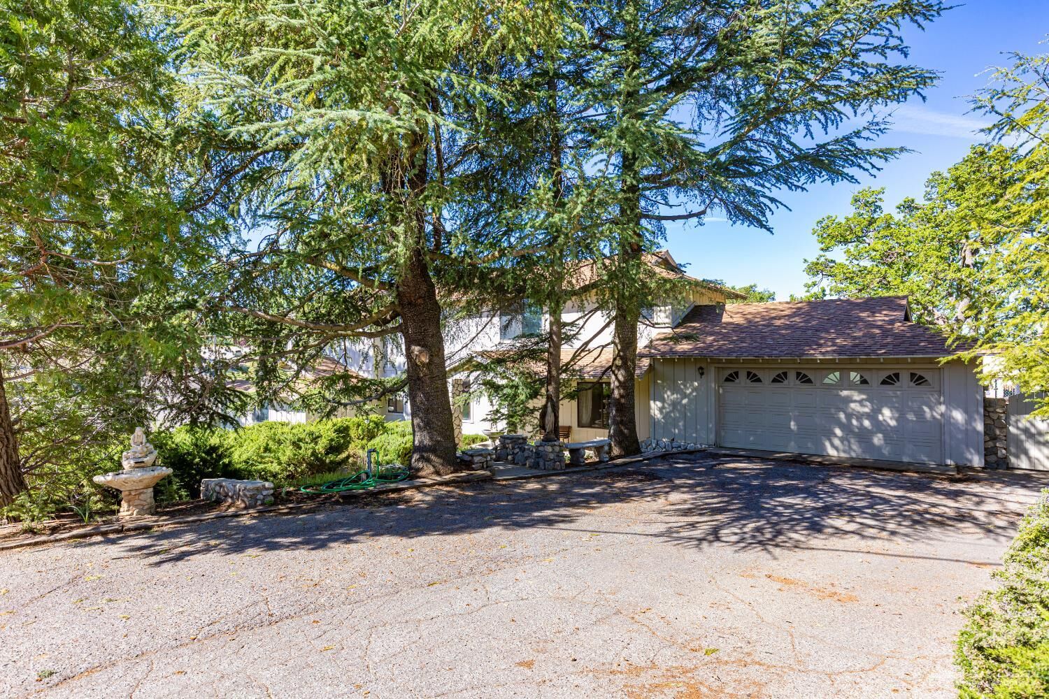 Property Photo:  30220 Rollingoak Drive  CA 93561 