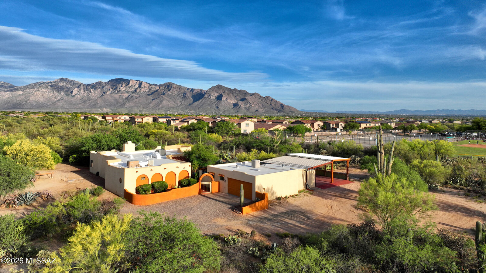 Property Photo:  2341 W Tangerine Road  AZ 85742 