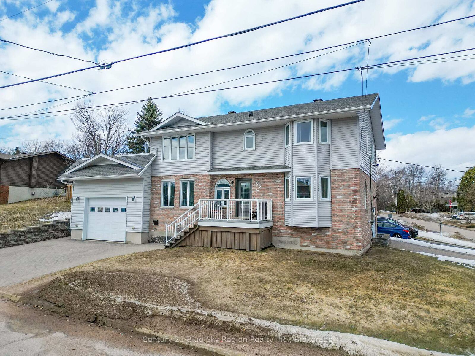 Property Photo:  85 Shallot Crescent  ON P1A 3V7 