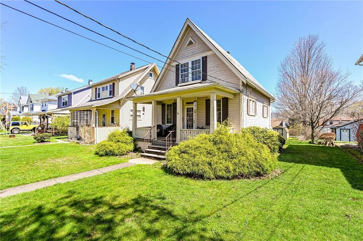 Property Photo:  136 Violet Street  PA 15905 