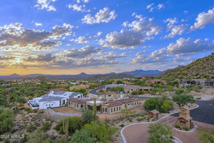 Property Photo:  7365 E Forest Trail Circle  AZ 85207 