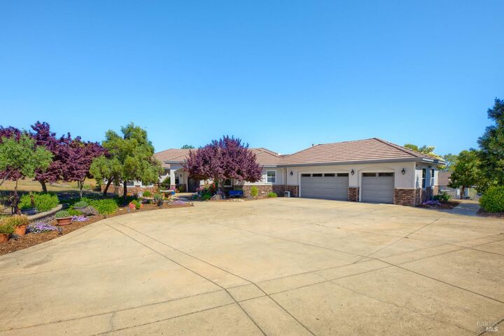 Property Photo:  7959 Linda Vista Road  CA 95688 