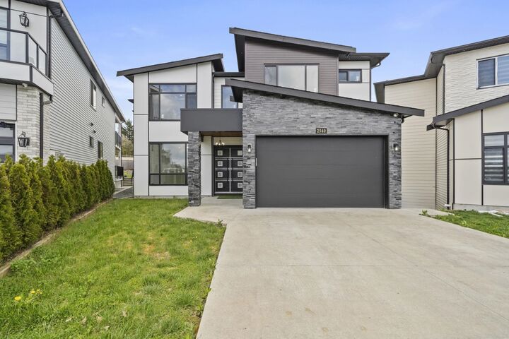 2540 Terminal Court — photo 1