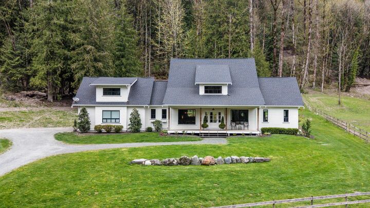49439 Chilliwack Lake Road — photo 1