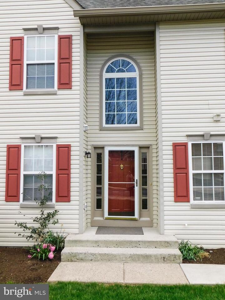 Property Photo: 101 Farrington Court PA 19426