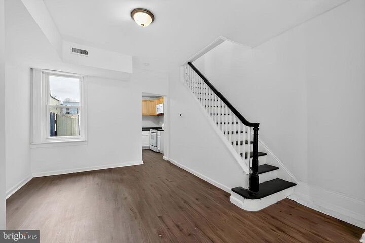 Property Photo:  2117 N Franklin Street  PA 19122 