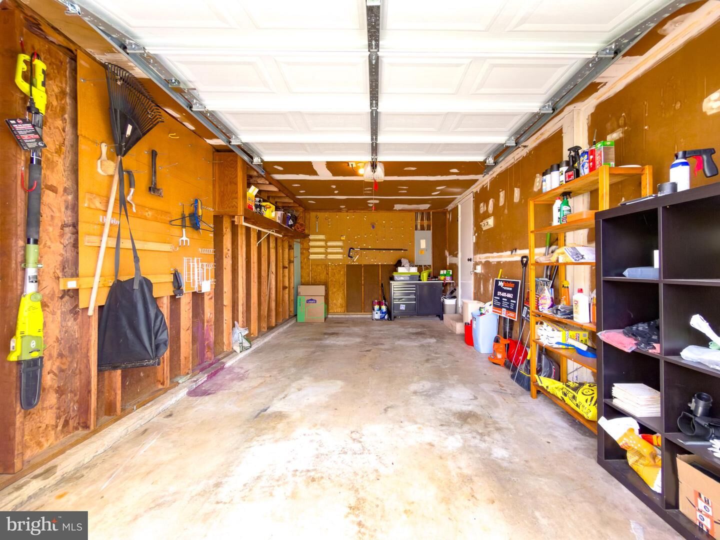 Property Photo:  14622 Lock Drive  VA 20120 